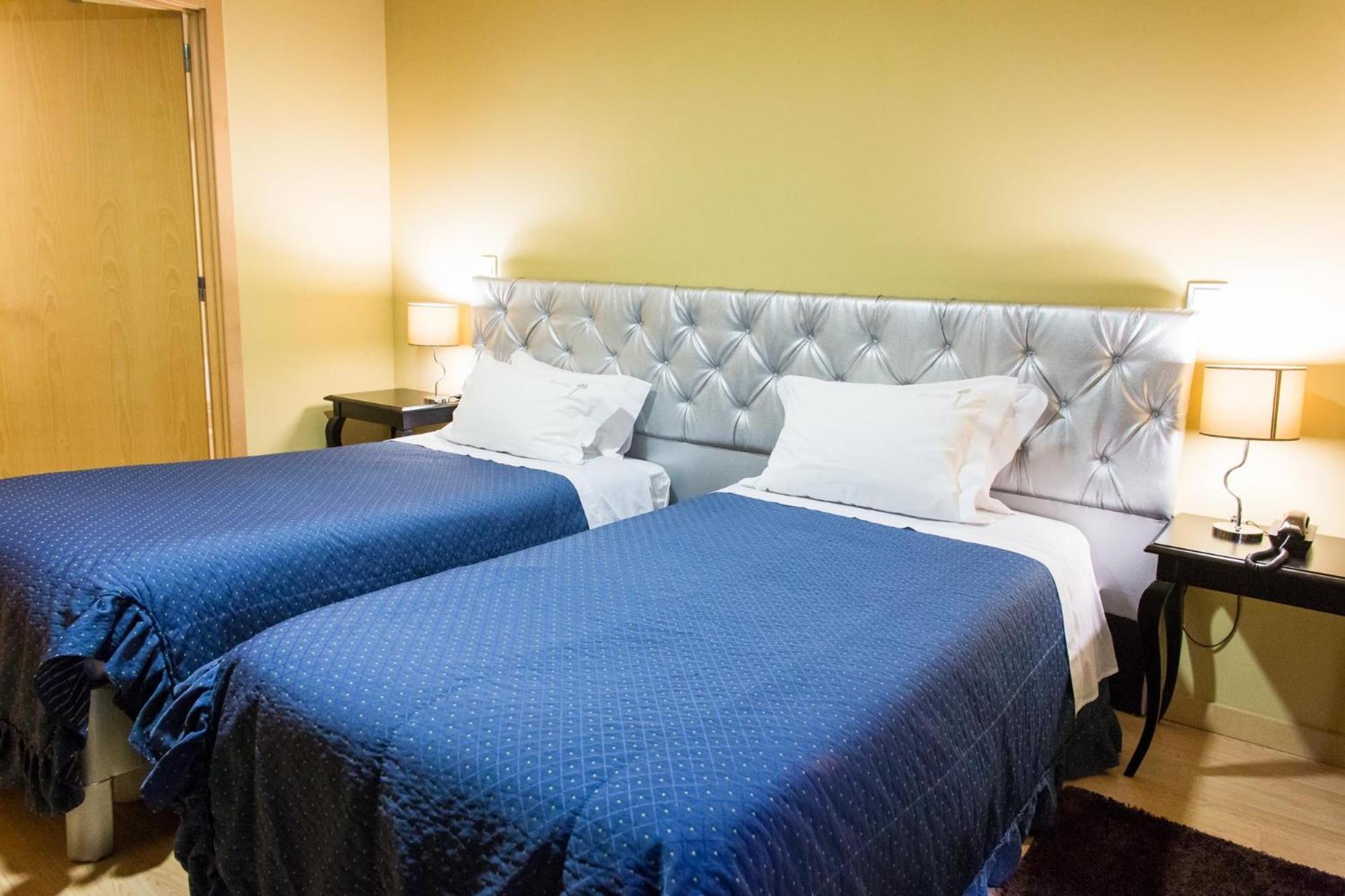 Hotel Tulipa Braganca Phòng bức ảnh