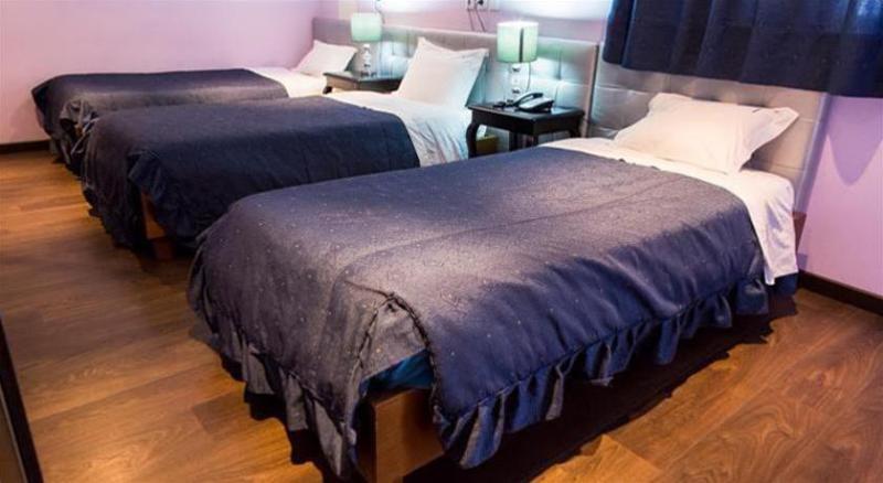 Hotel Tulipa Braganca Ngoại thất bức ảnh