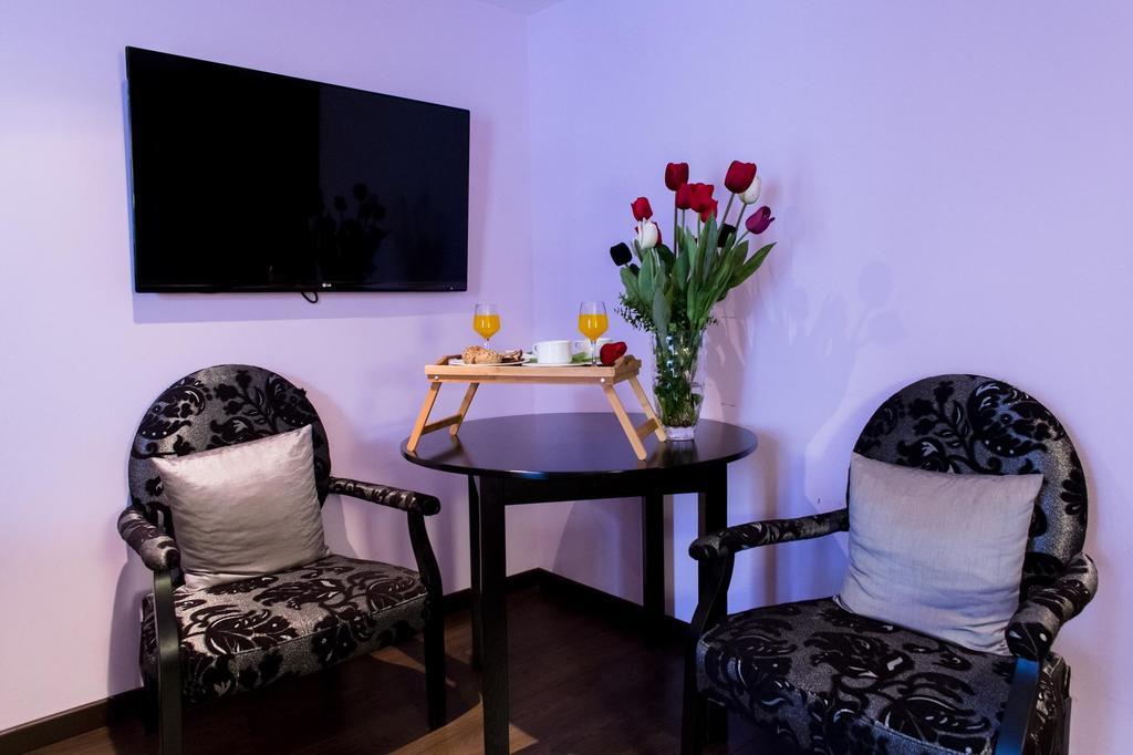 Hotel Tulipa Braganca Ngoại thất bức ảnh